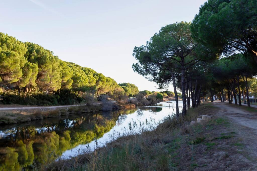 לה גרנד מוט Chez Sebastien - Paisible Studio Au Bord D'Un Lac Avec Parking מראה חיצוני תמונה